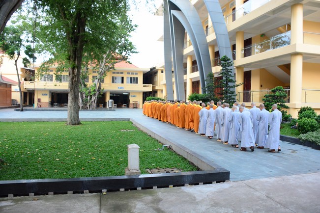 Pratimoksa commandment rite